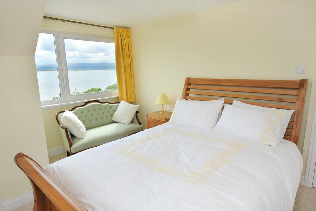 Bed and Breakfast Roth Ach Avoch Habitación foto
